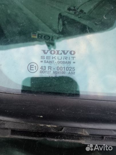Форточка задняя volvo s60