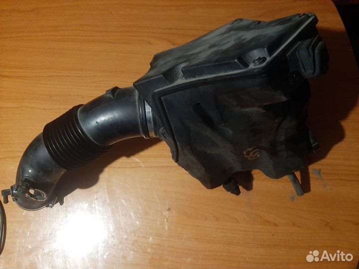 Audi Q5 Корпус воздушного фильтра