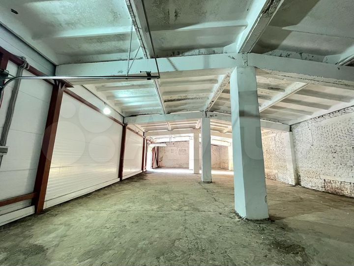 Склад, 777 м²