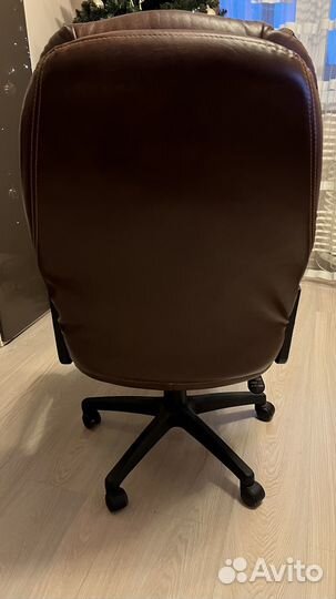 Компьютерное кресло