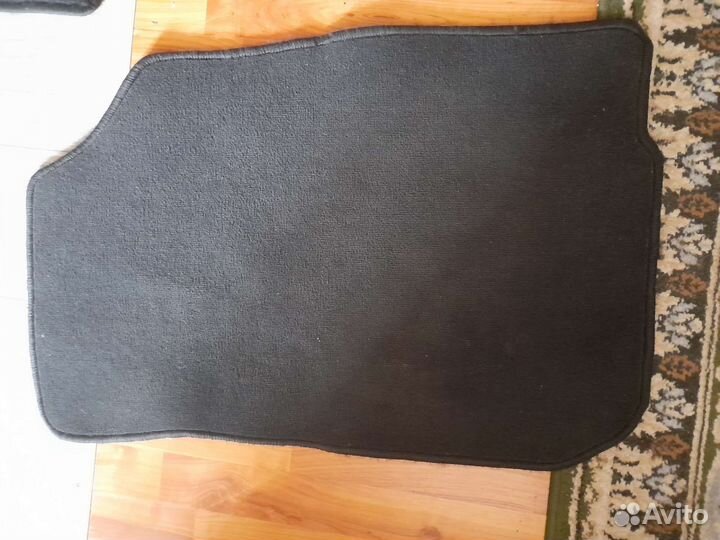 Автомобильные коврики