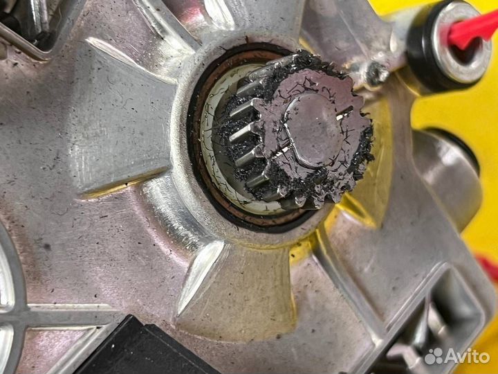 Моторчик люка Audi A8 D4/4H 2011 4H0959591