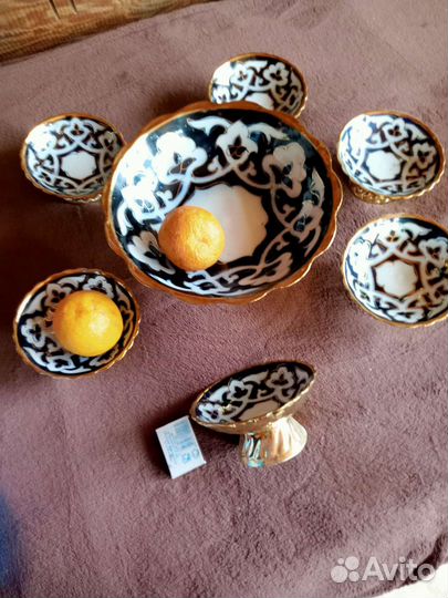 Сервиз пиал 6, ваза 1 Узбекистан