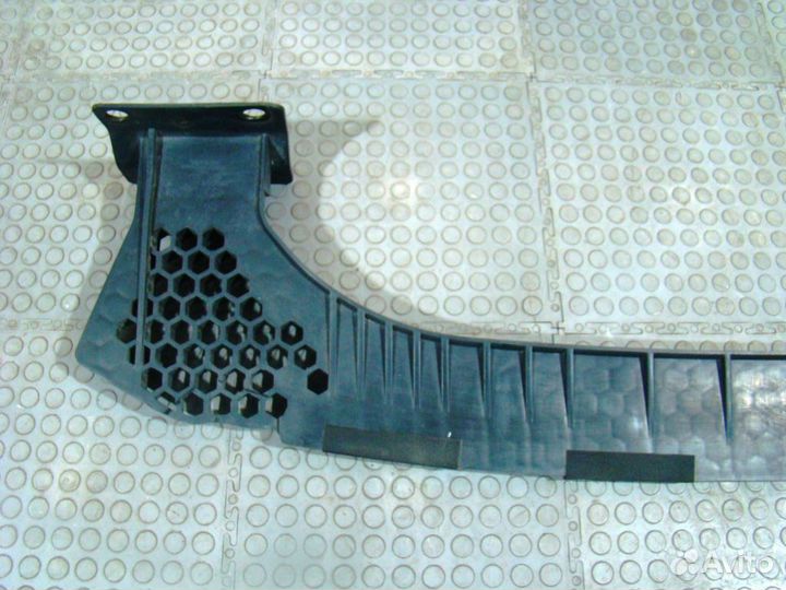 Hyundai ix35 Усилитель переднего бампера