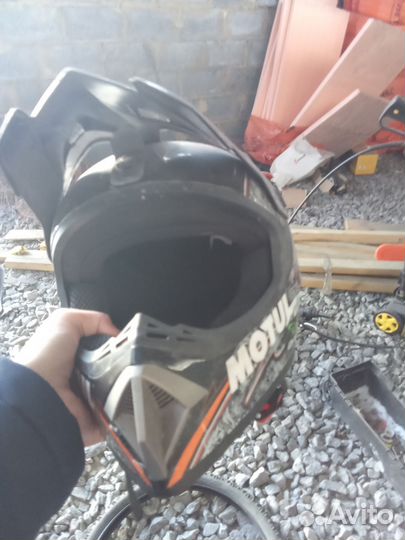 Мотошлем