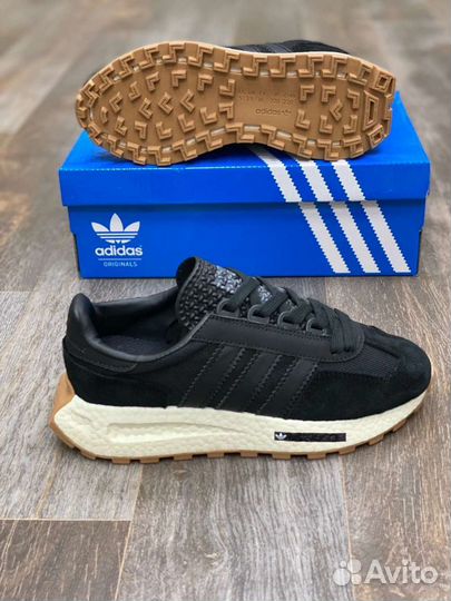 Кроссовки Adidas retropy e5