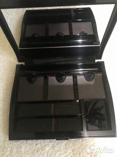 Футляр для декоративной косметики