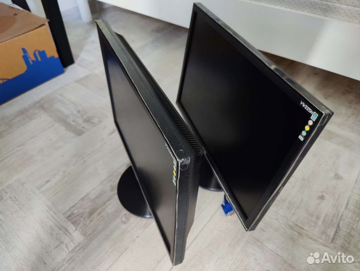 Монитор Asus 22