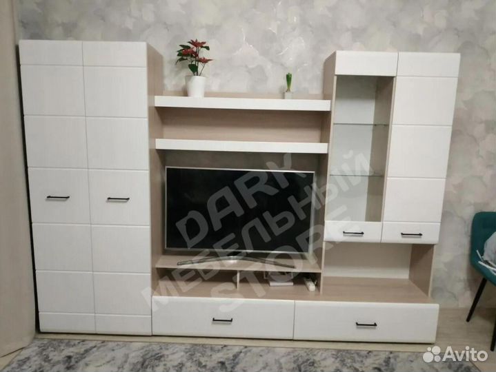Гостиная 2,8