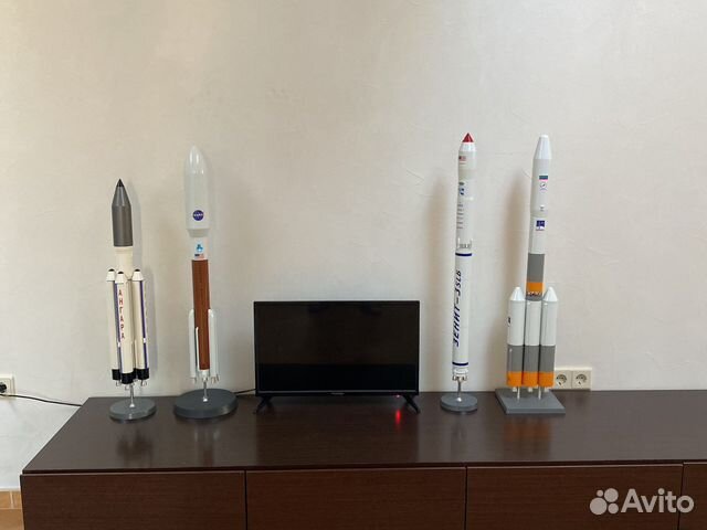 Модели ракет носителей 4 шт