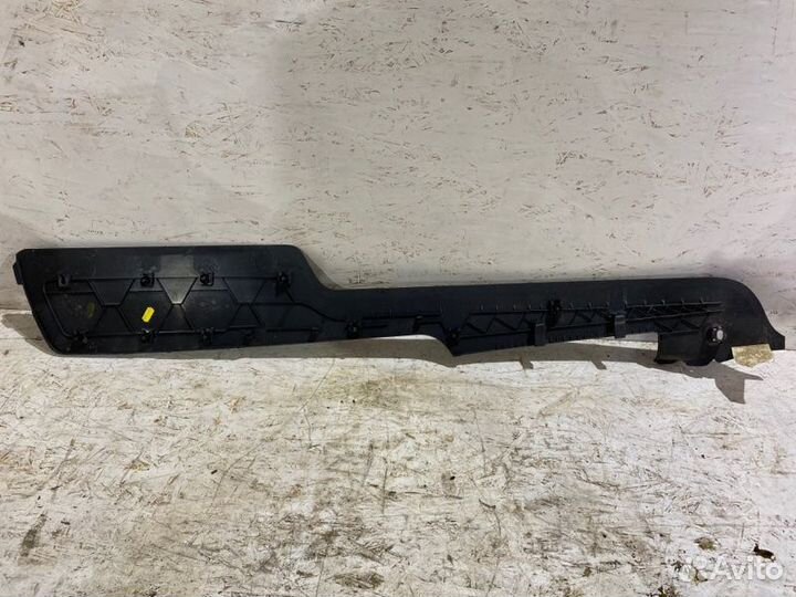 Обшивка салона правая Audi A6 C6 2.0 2008