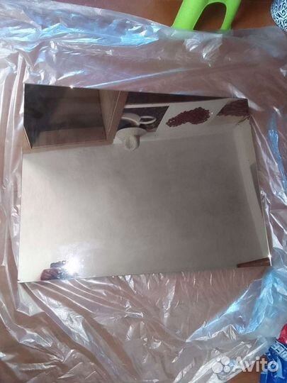 Зеркало настенное