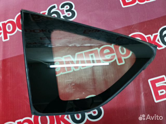 Стекло задний левый Toyota RAV4