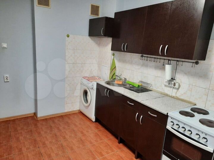 2-к. квартира, 53 м², 8/10 эт.