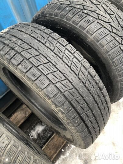 Dunlop Winter Maxx SJ8 215/70 R16 100R