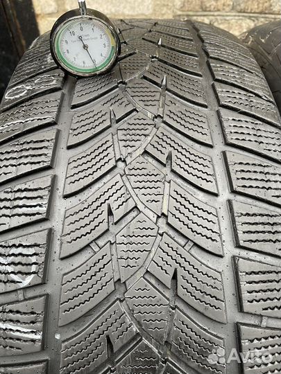 Goodyear UltraGrip Performance SUV Gen-1 255/55 R18