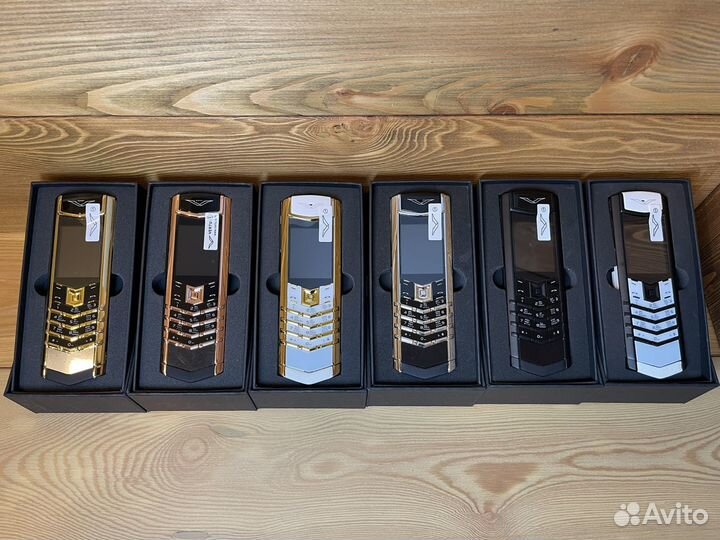 Vertu Signature Precious, 4 ГБ