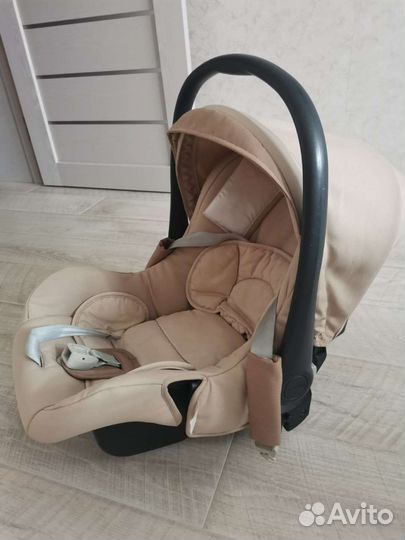 Коляска автолюлька