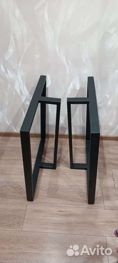 Металлическое подстолье лофт