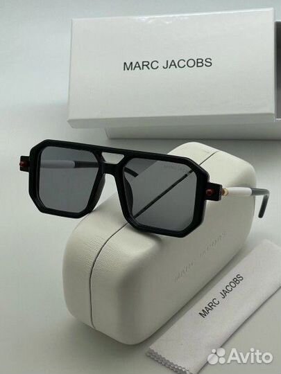 Солнцезащитные очки Marc Jacobs