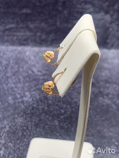 Золотые серьги