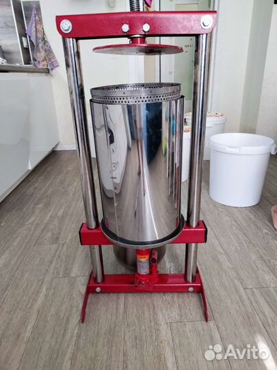 Пресс домкратно-винтовой 20 литров