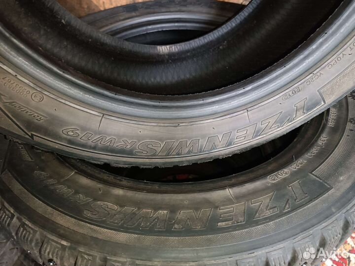 Kumho I'Zen Wis KW19 235/55 R17 103T