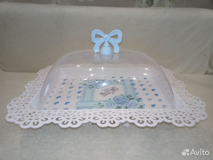 Тортовница с крышкой