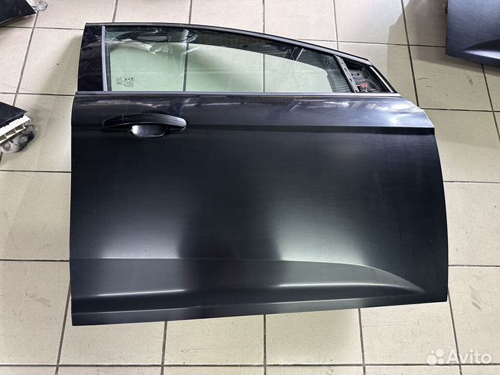Дверь передняя правая Форд Фокус 3 Ford Focus 3
