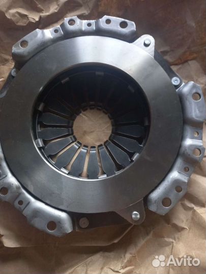 Корзина сцепления nissan