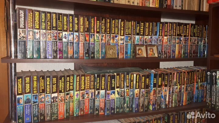 Продаются книги фантастика