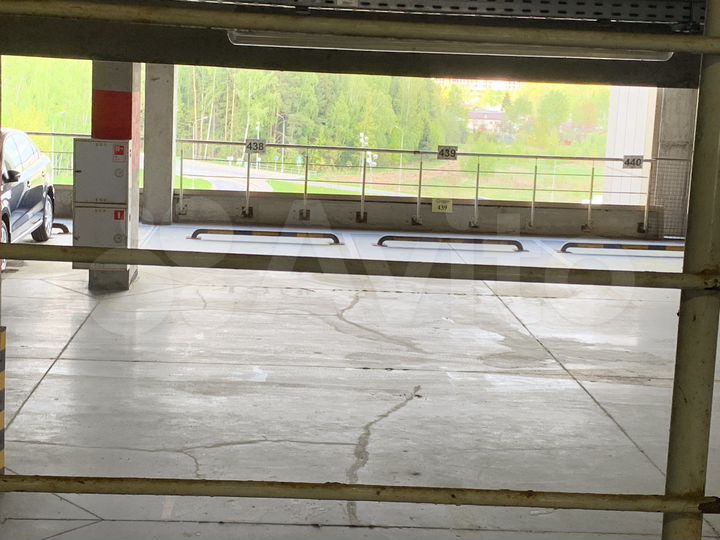 Машиноместо, 15 м²