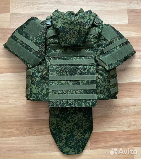 Бронежилет с плитами Бр4