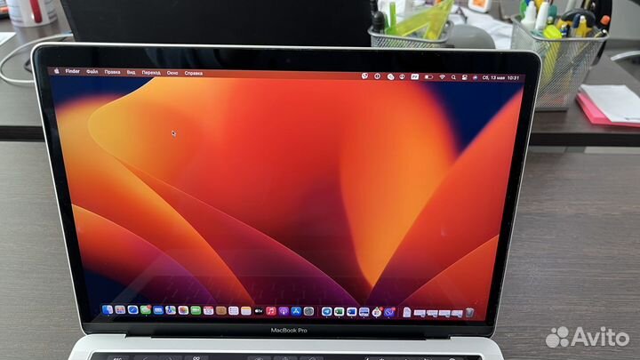 Apple MacBook Pro 13 2017 touch bar