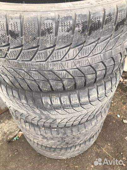 Triangle LL01 235/45 R17 97J