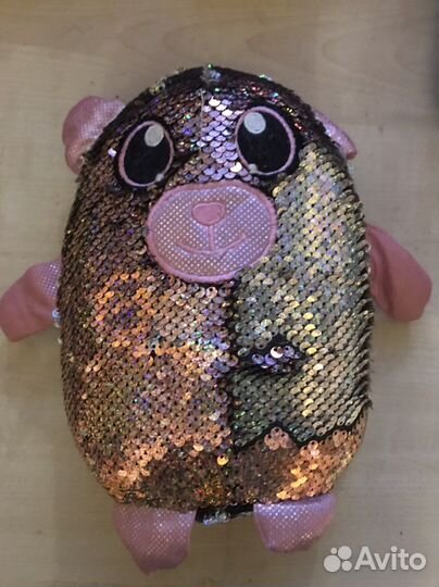 Подушка и игрушка из пайеток