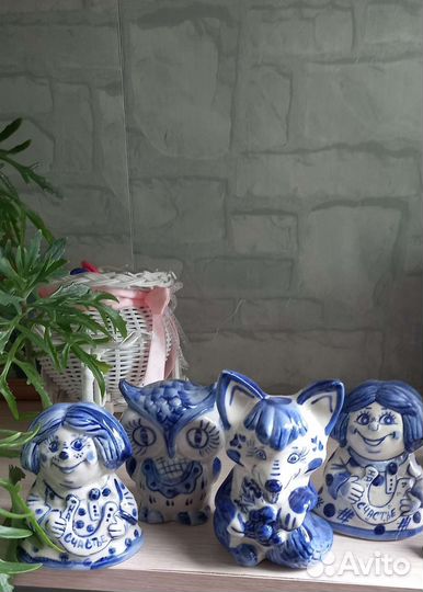 Коллекционные фигурки Гжель