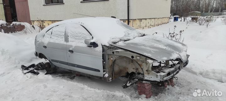 Запчасти renault megane 1 поколение 1996г