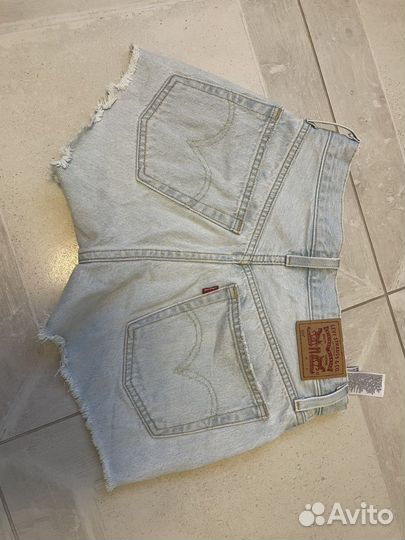 Шорты Levis