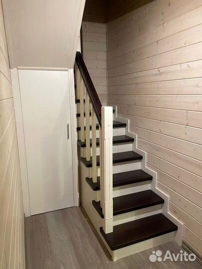 Деревянная межэтажная лестница на заказ