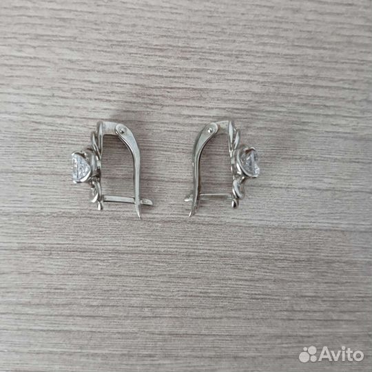 Серебряные серьги