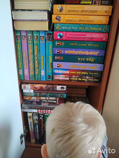 Книги фантастика и фэнтези