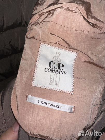 Пуховик c p company goggle jacket