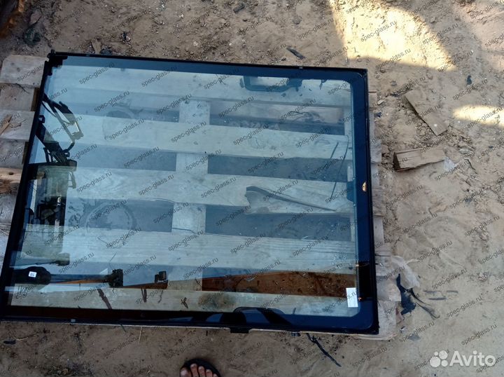 Стекло кабины hitachi EX120