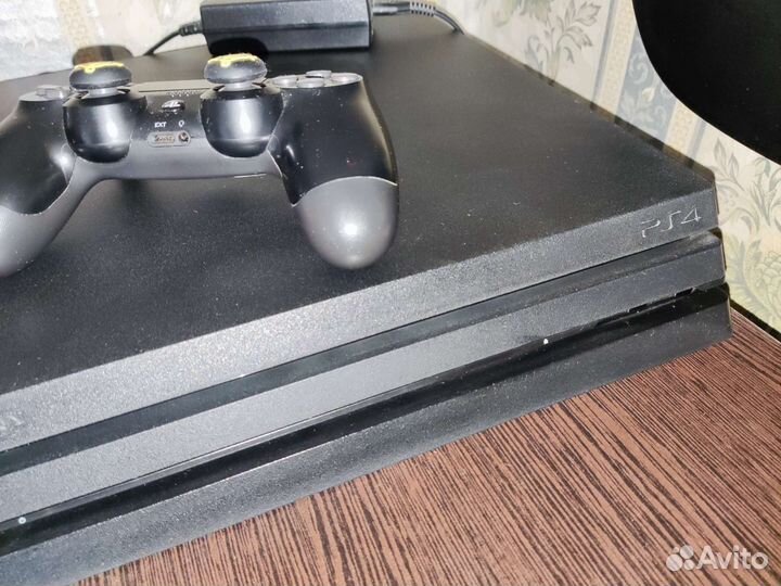 Sony PS4 pro 1tb