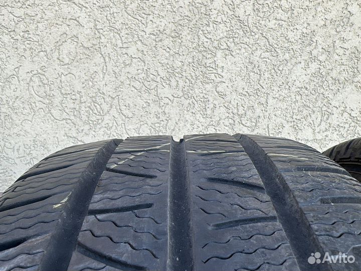 Pirelli Carrier Winter 235/65 R16C 115R