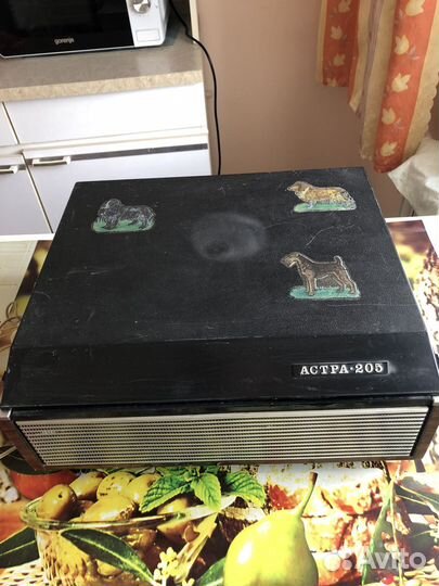 Этажерка для книг из натурального дерева