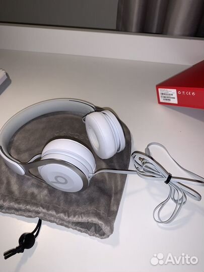 Наушники Beats EP on-ear white