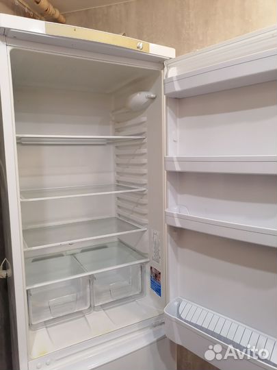 Холодильник бу indesit No Frost