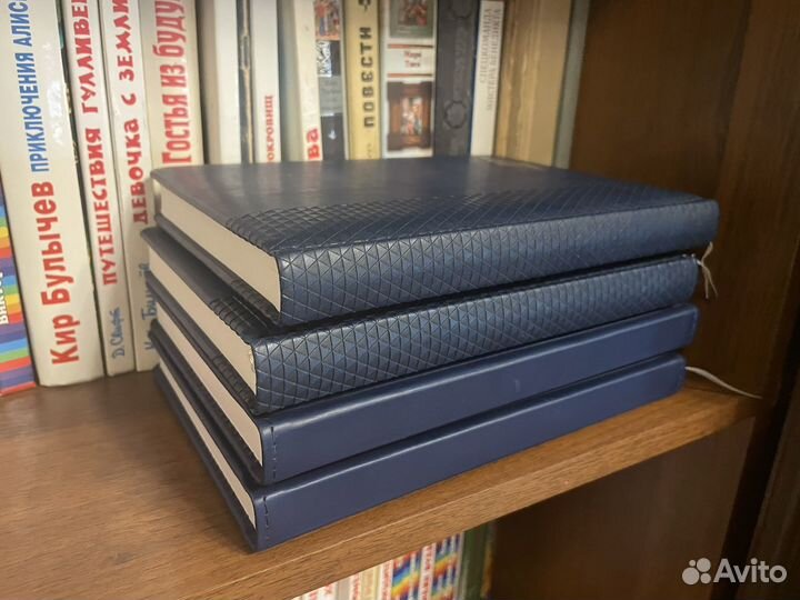 Ежедневники Attache